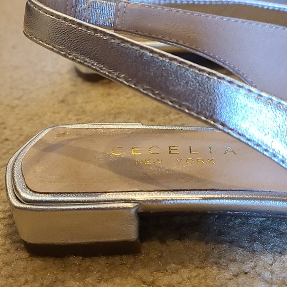 Gorgeous silver studded slingback shoes - Picture 4 of 4